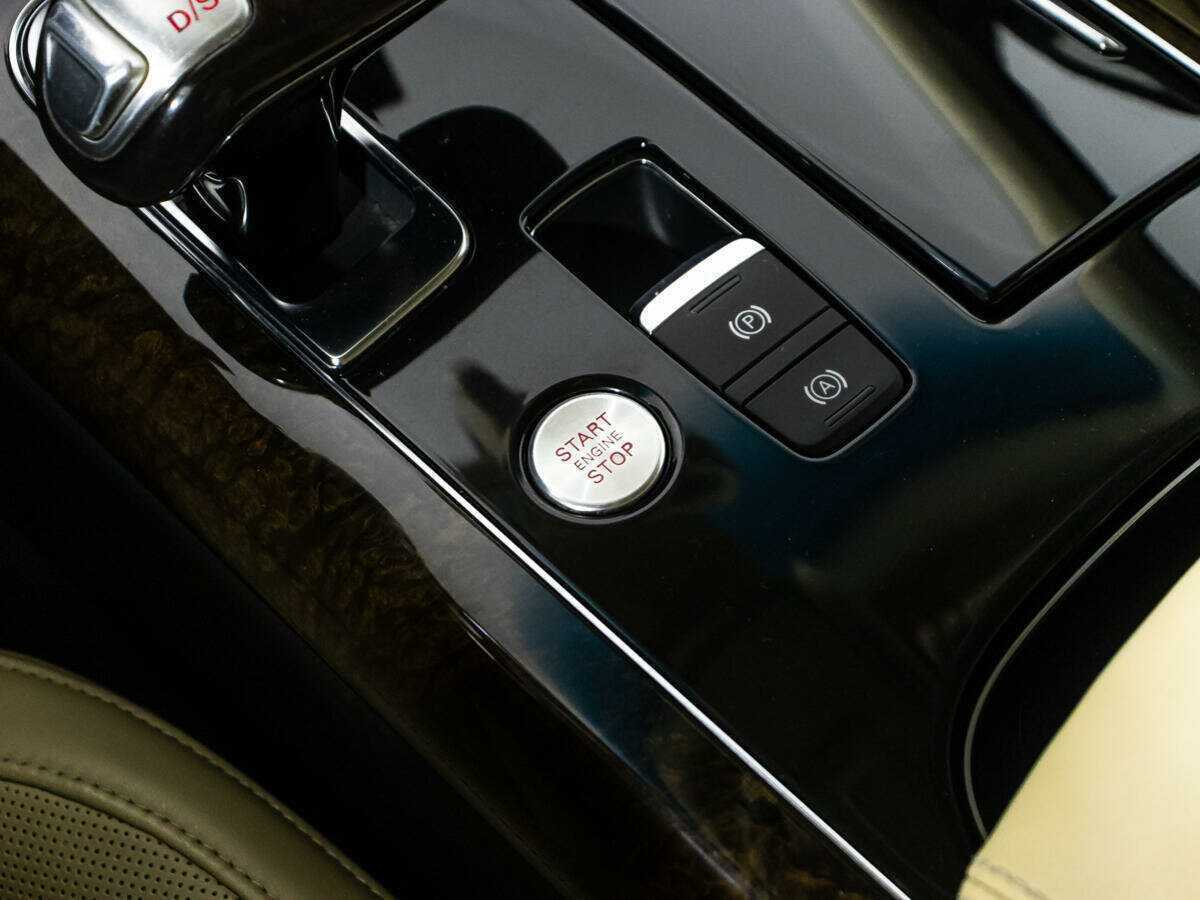 Купить Audi A8 с пробегом. Фото: #19