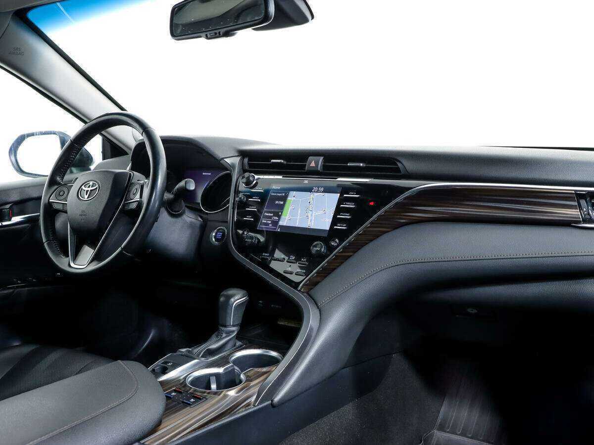 Купить Toyota Camry с пробегом. Фото: #6