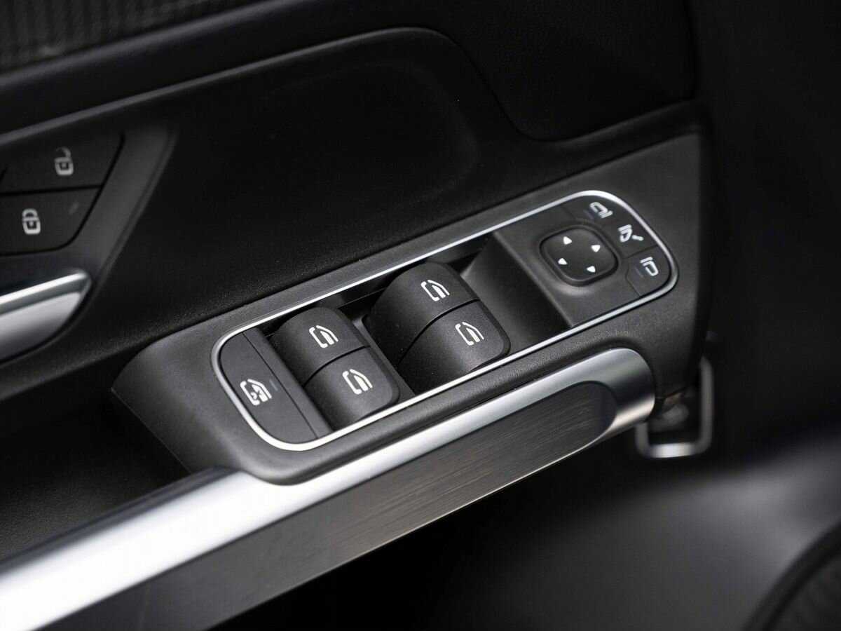 Купить Mercedes-Benz GLB с пробегом. Фото: #16