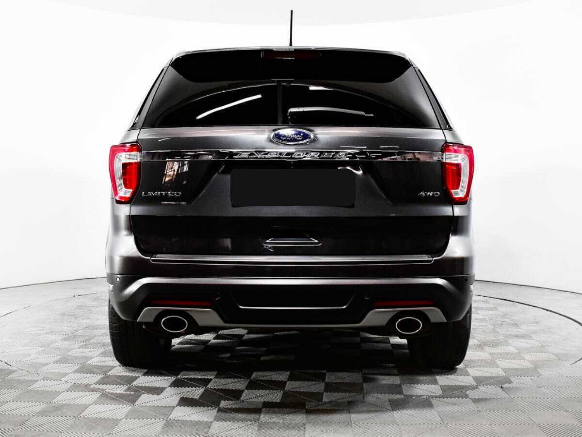Купить Ford Explorer с пробегом. Фото: #5