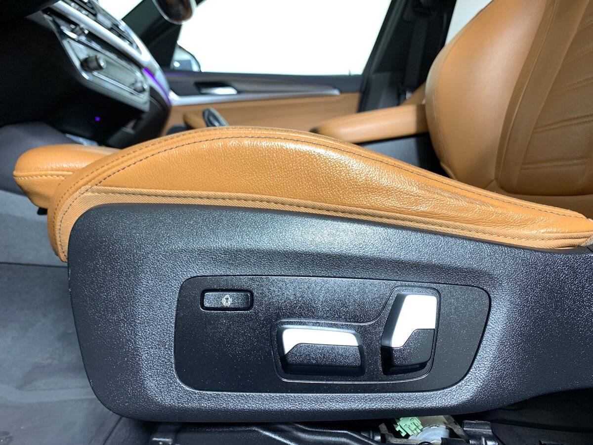 Купить BMW X3 с пробегом. Фото: #15