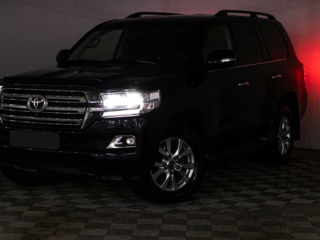 Купить Toyota Land Cruiser с пробегом. Фото: #29