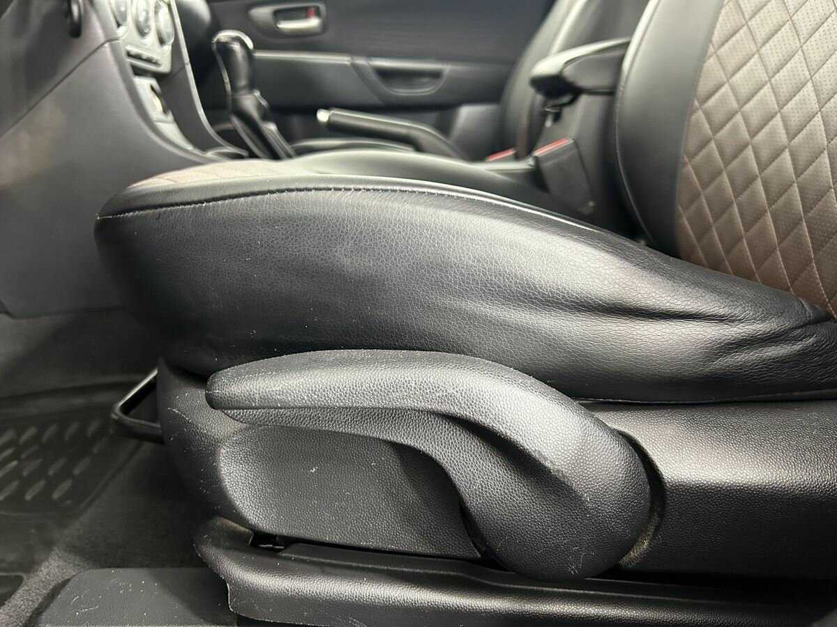 Купить Mazda 3 с пробегом. Фото: #9