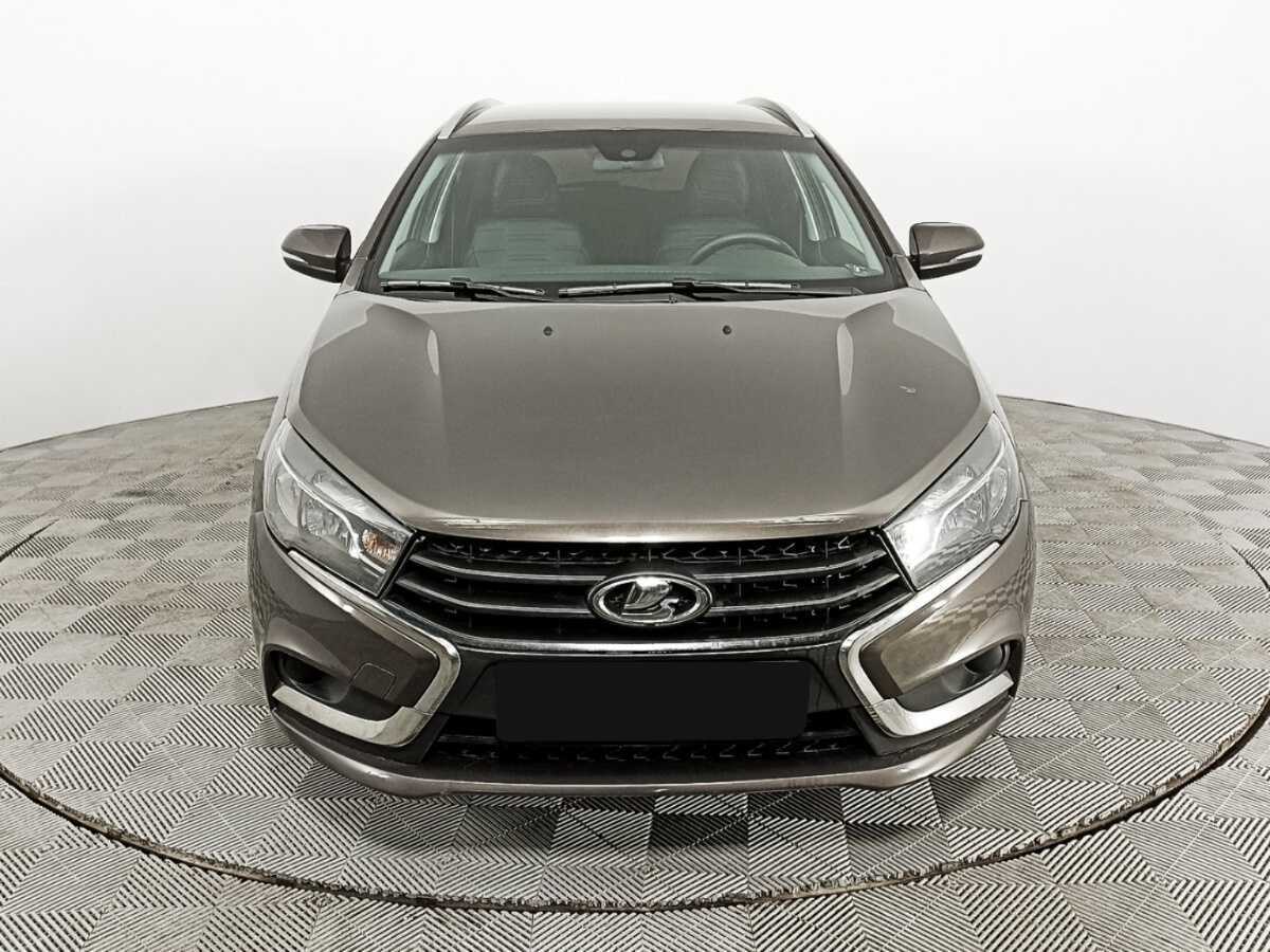 Купить Lada (ВАЗ) Vesta с пробегом. Фото: #1
