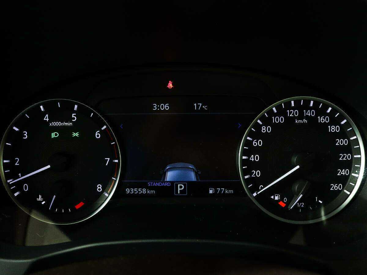 Купить Infiniti QX50 с пробегом. Фото: #10