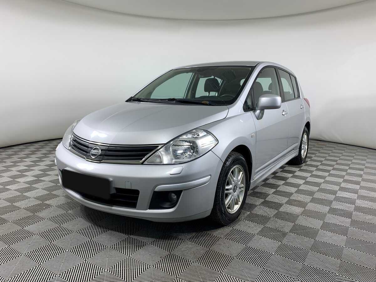 Купить Nissan Tiida с пробегом. Посмотреть фото
