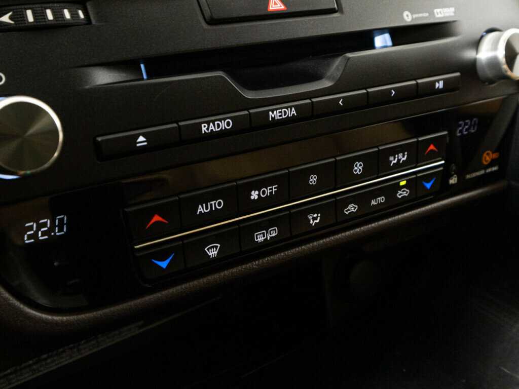 Купить Lexus RX с пробегом. Фото: #17