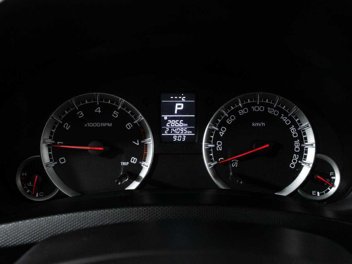 Купить Suzuki Swift с пробегом. Фото: #11