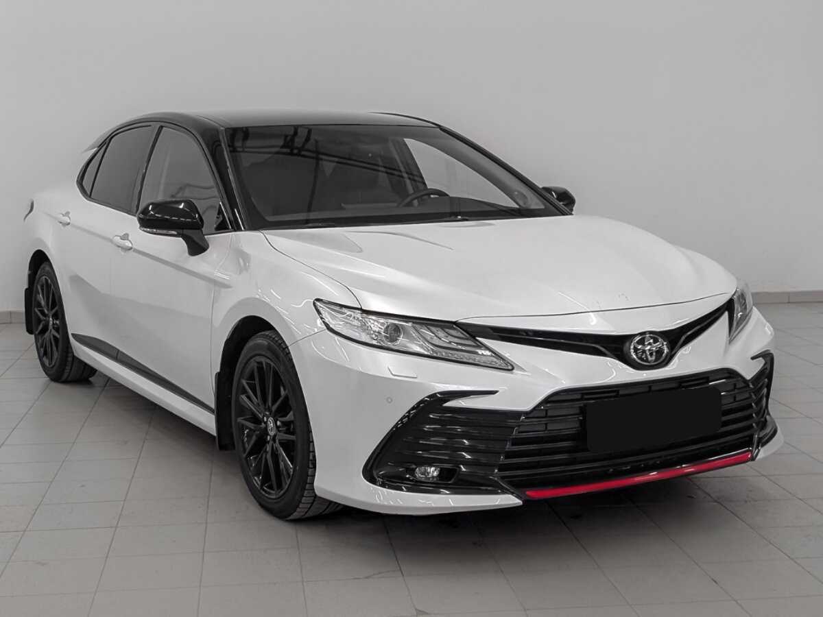Купить Toyota Camry с пробегом. Фото: #2
