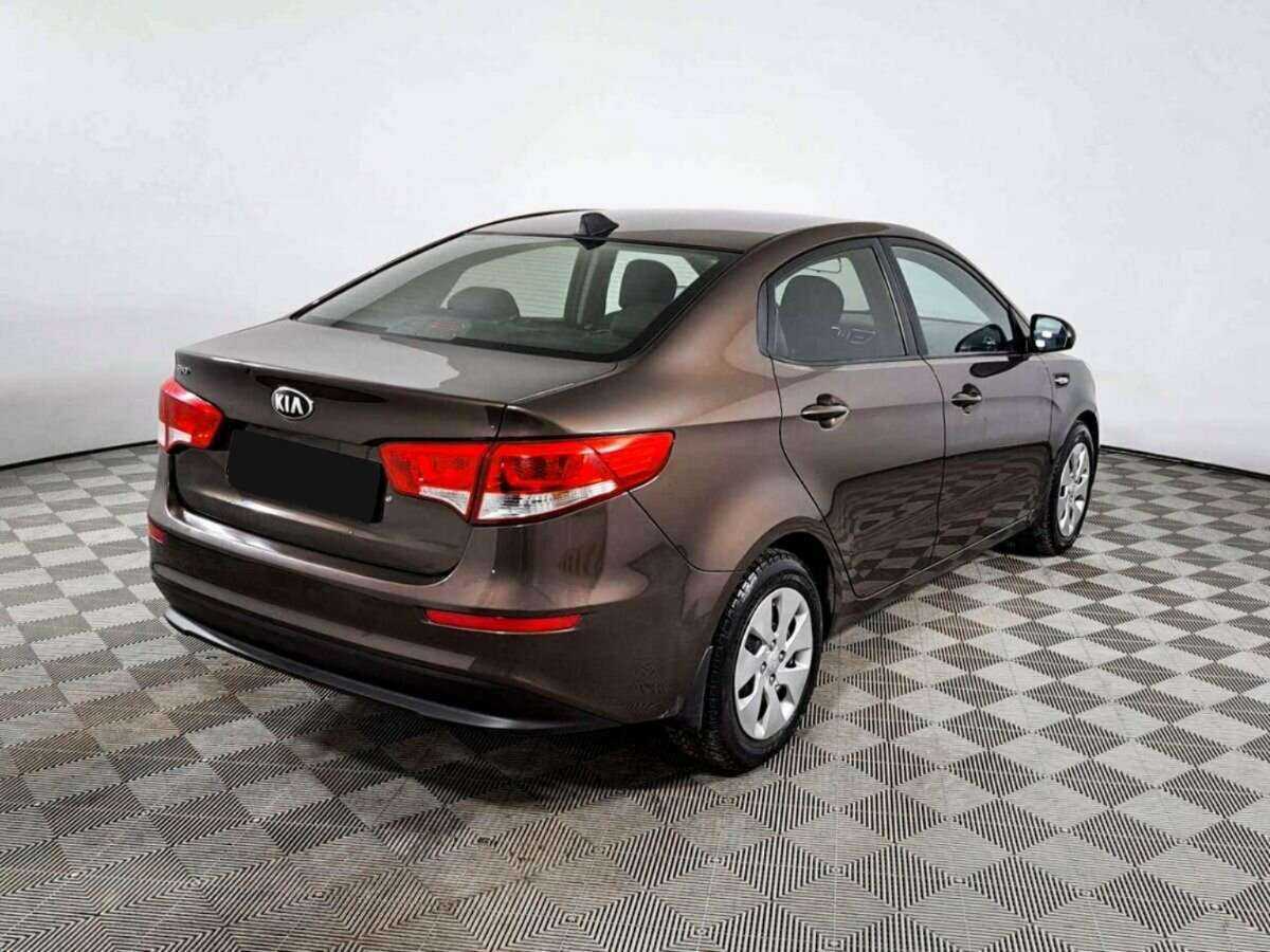 Купить Kia Rio с пробегом. Фото: #4