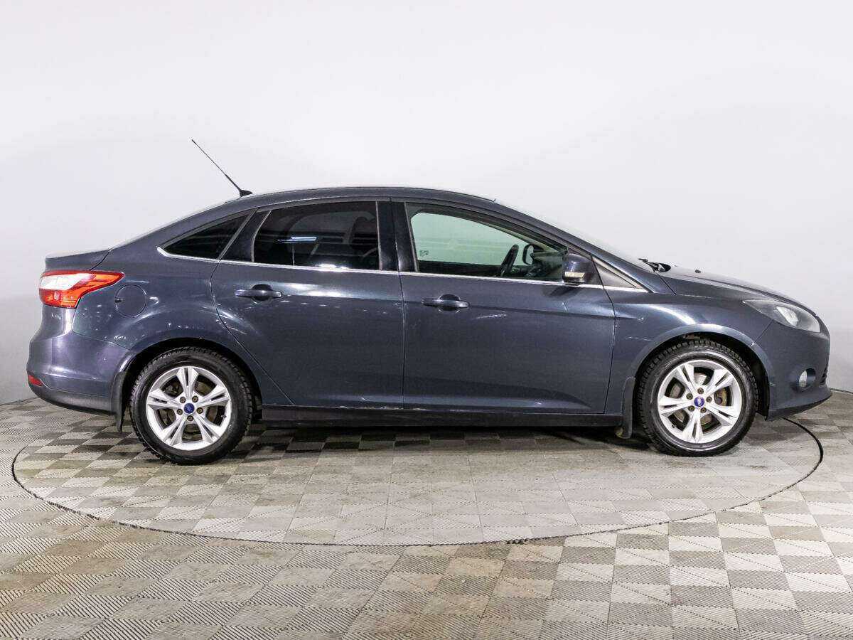 Купить Ford Focus с пробегом. Фото: #3