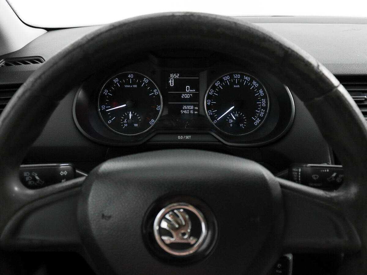 Купить Skoda Octavia с пробегом. Фото: #14