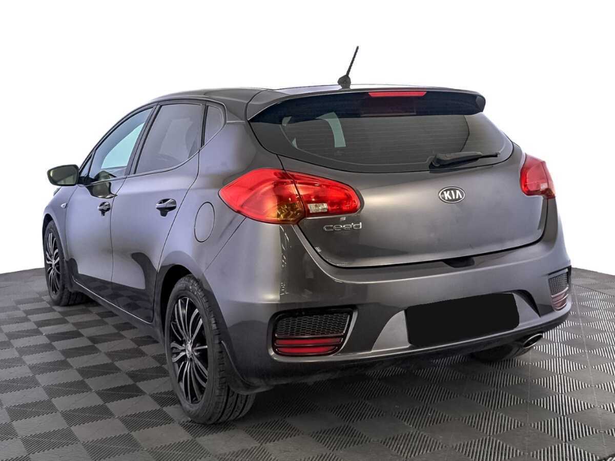 Купить Kia Ceed с пробегом. Фото: #6