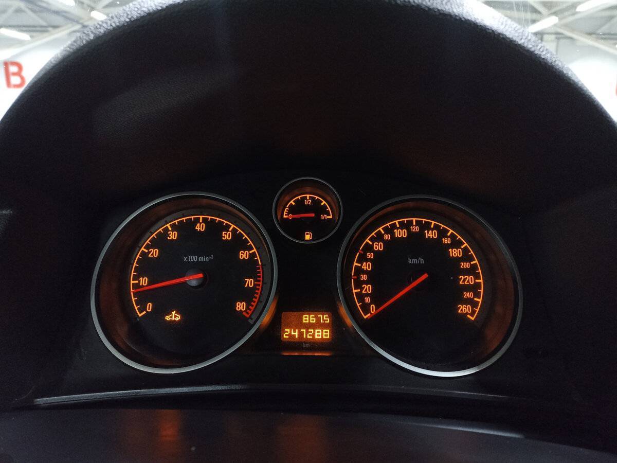 Купить Opel Astra с пробегом. Фото: #12