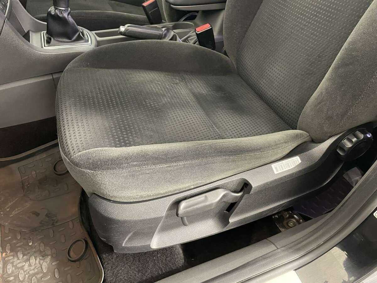 Купить Ford Focus с пробегом. Фото: #9