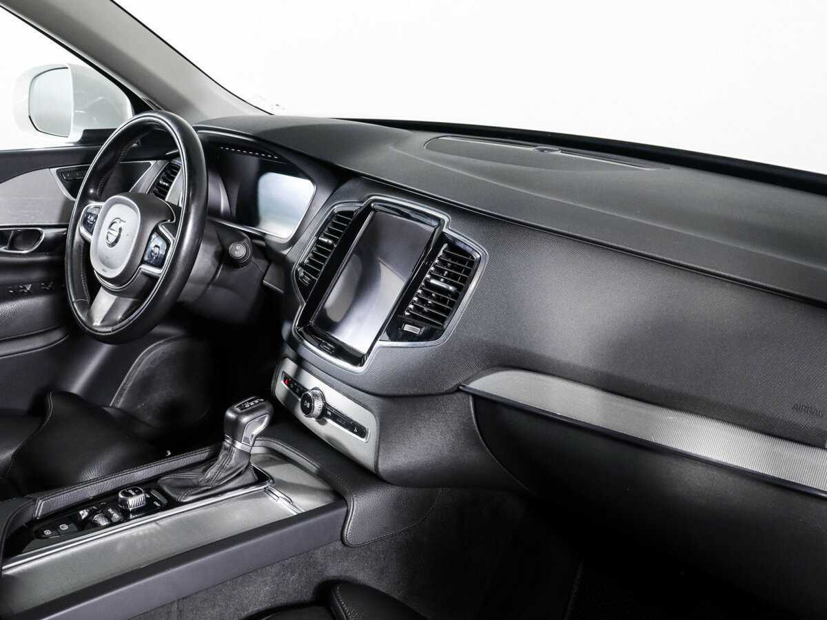 Купить Volvo XC90 с пробегом. Фото: #5