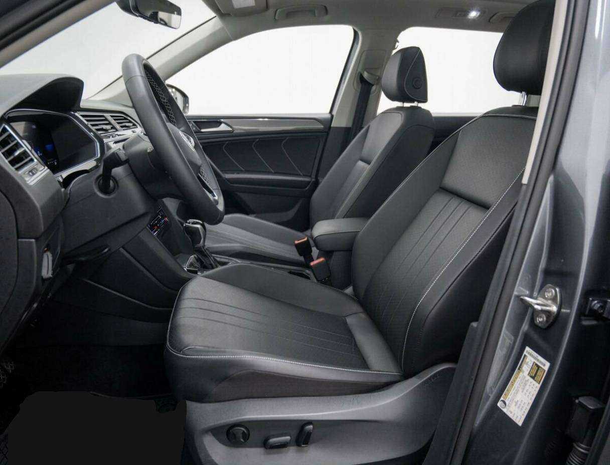 Купить Volkswagen Tiguan с пробегом. Фото: #6