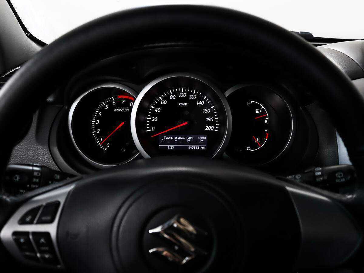 Купить Suzuki Grand Vitara с пробегом. Фото: #14
