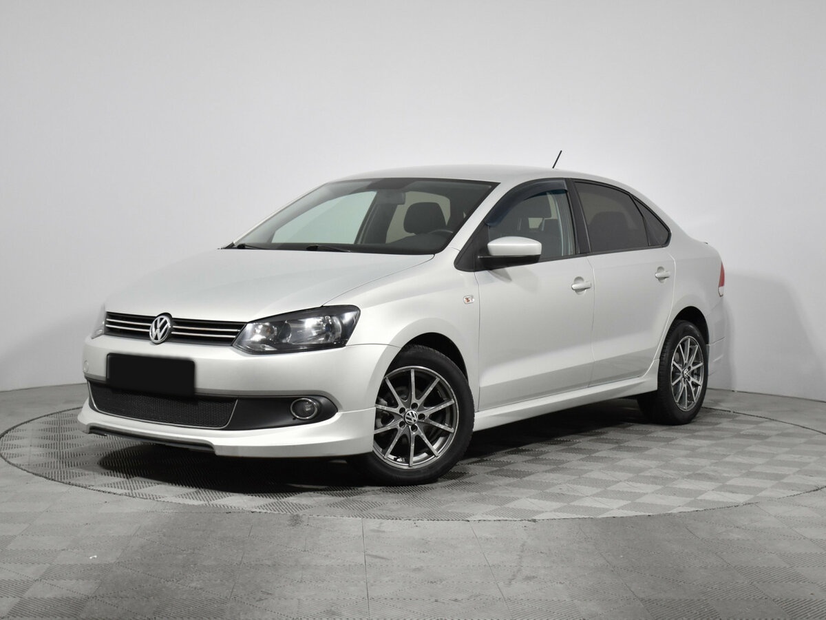 Купить Volkswagen Polo с пробегом. Посмотреть фото