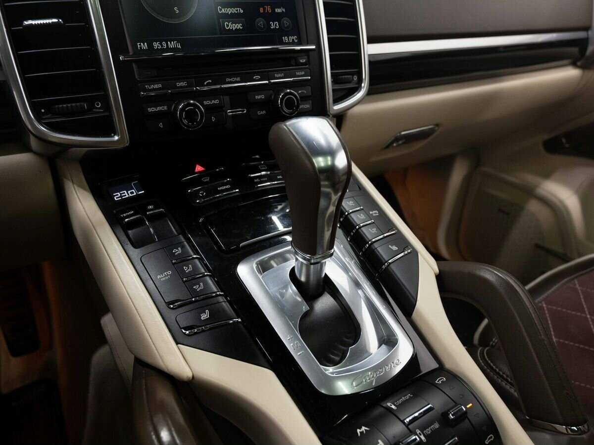 Купить Porsche Cayenne с пробегом. Фото: #22