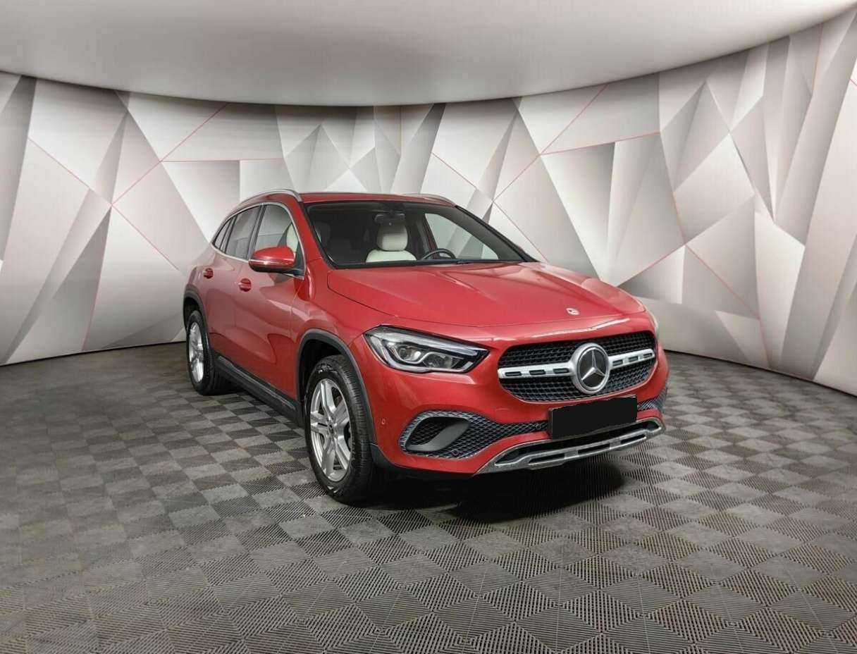 Купить Mercedes-Benz GLA с пробегом. Фото: #2
