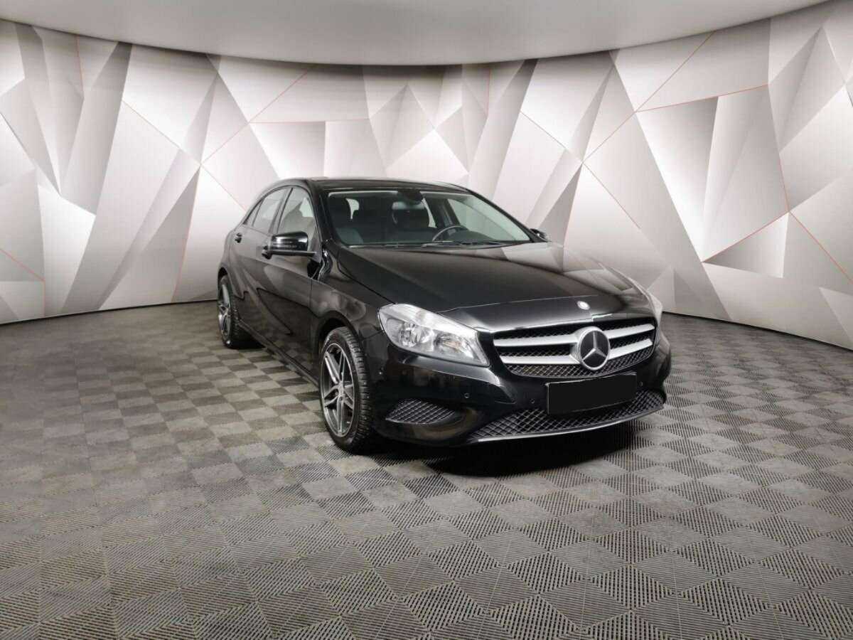 Купить Mercedes-Benz A-Класс с пробегом. Фото: #2