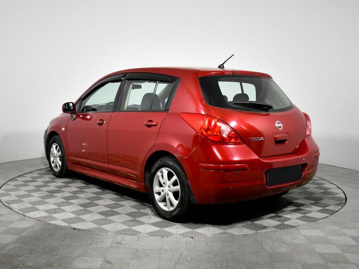 Купить Nissan Tiida с пробегом. Фото: #6