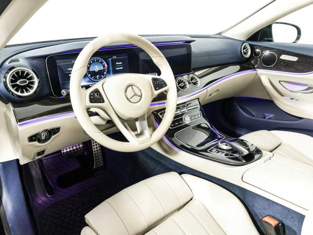 Купить Mercedes-Benz E-Класс с пробегом. Фото: #10
