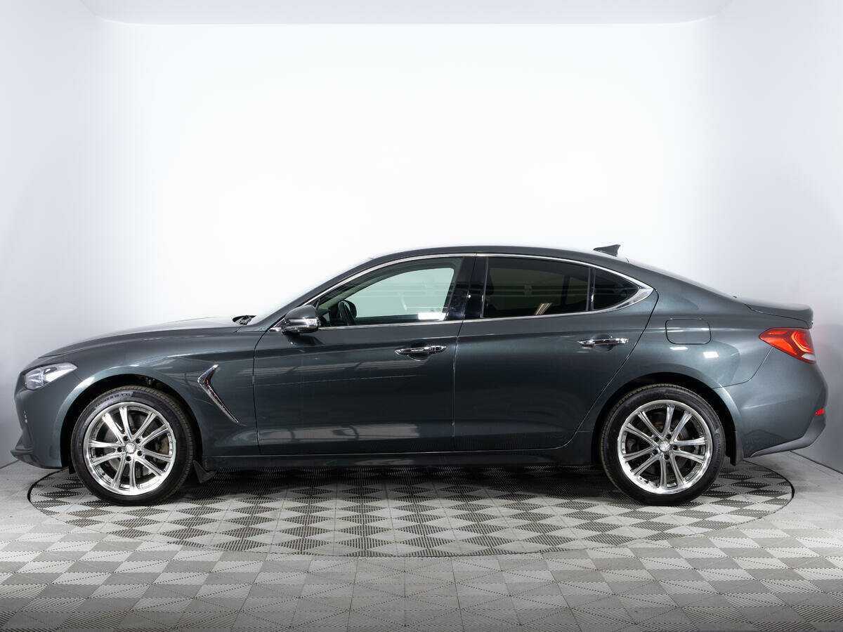 Купить Genesis G70 с пробегом. Фото: #7