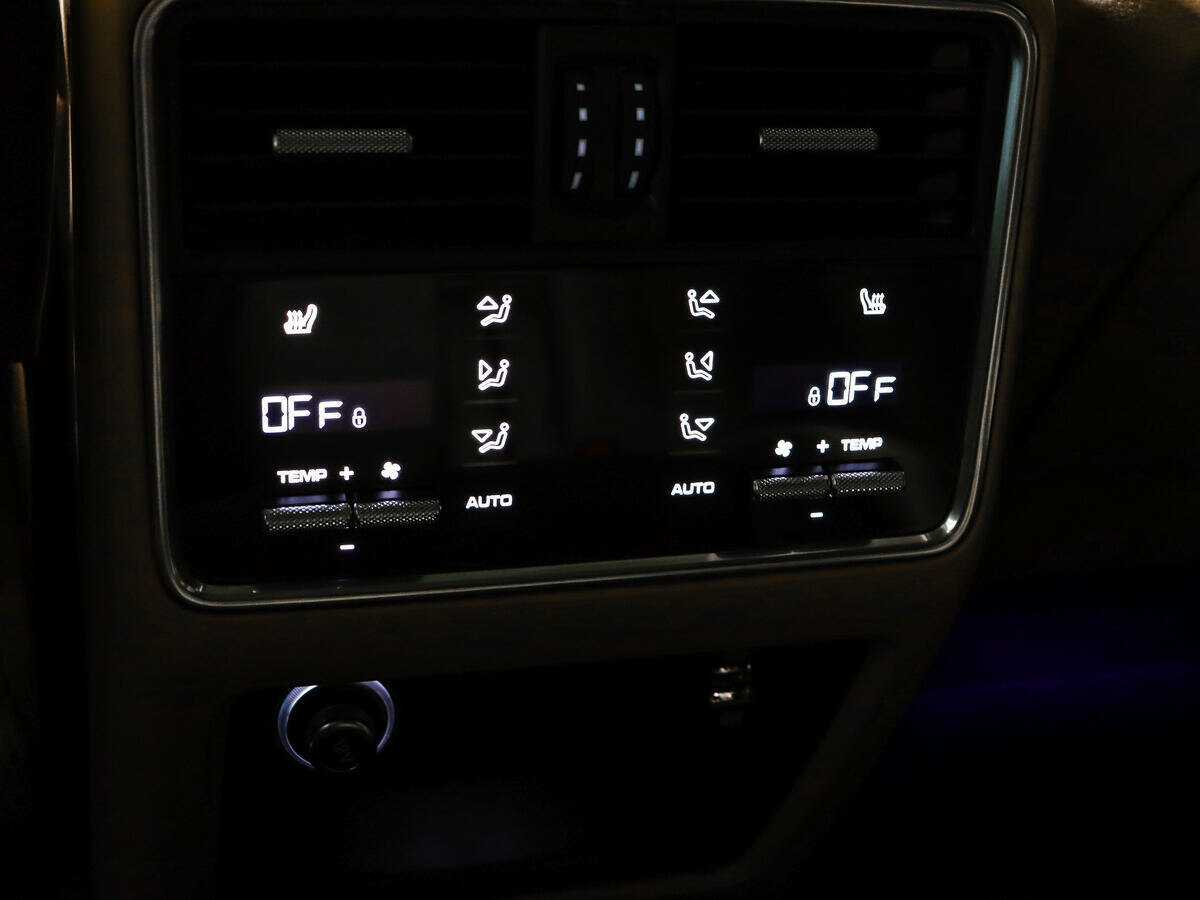 Купить Porsche Cayenne с пробегом. Фото: #14