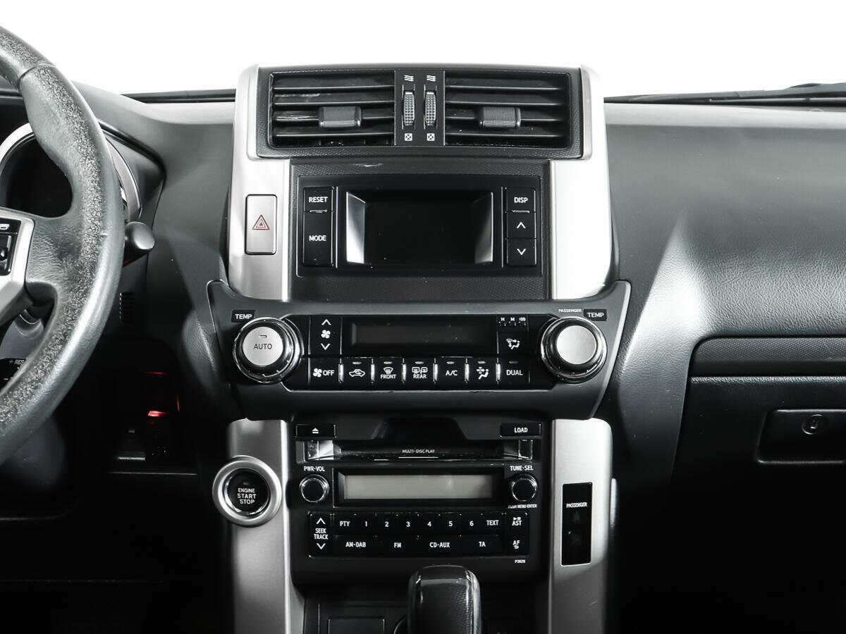 Купить Toyota Land Cruiser Prado с пробегом. Фото: #9
