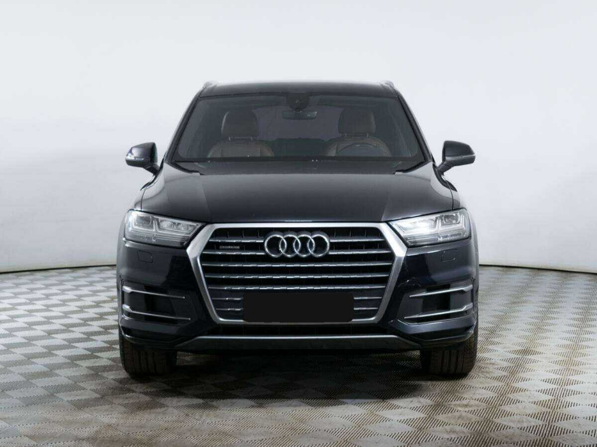 Купить Audi Q7 с пробегом. Фото: #1