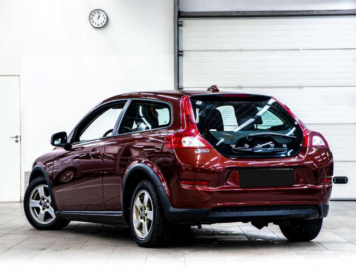 Купить Volvo C30 с пробегом. Фото: #3