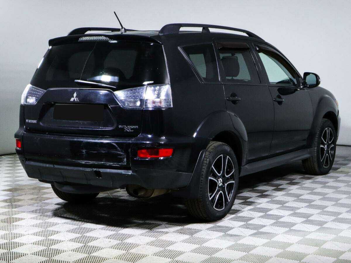 Купить Mitsubishi Outlander с пробегом. Фото: #3