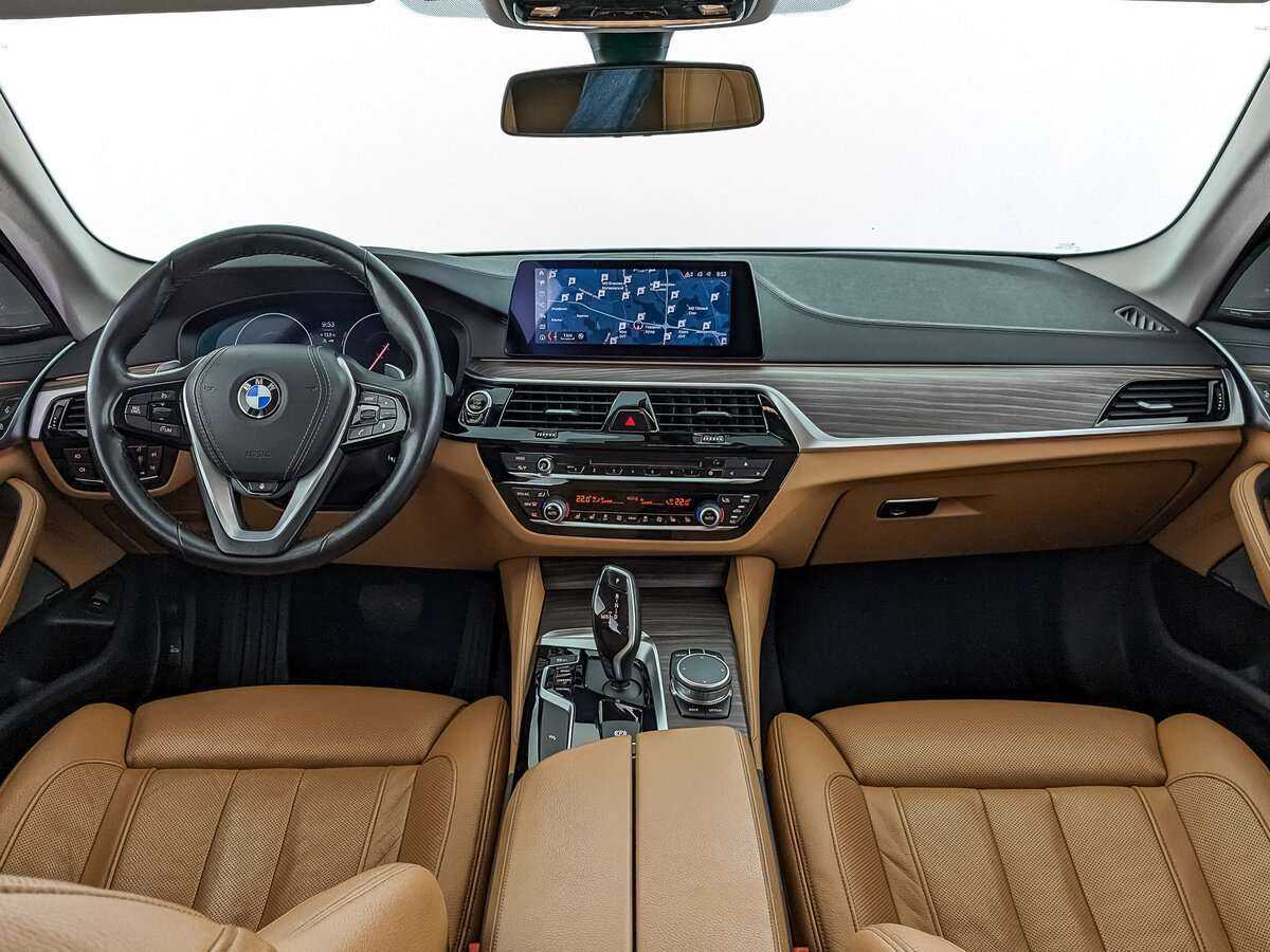 Купить BMW 5 серии с пробегом. Фото: #9