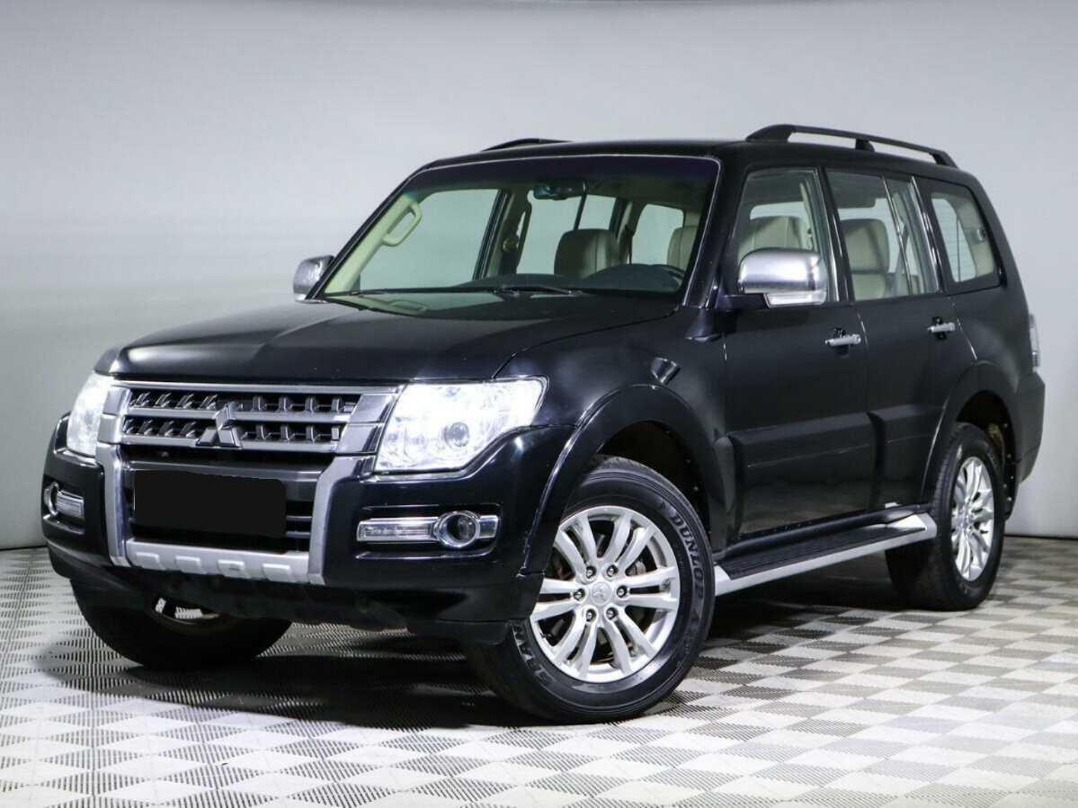 Купить Mitsubishi Pajero с пробегом. Посмотреть фото