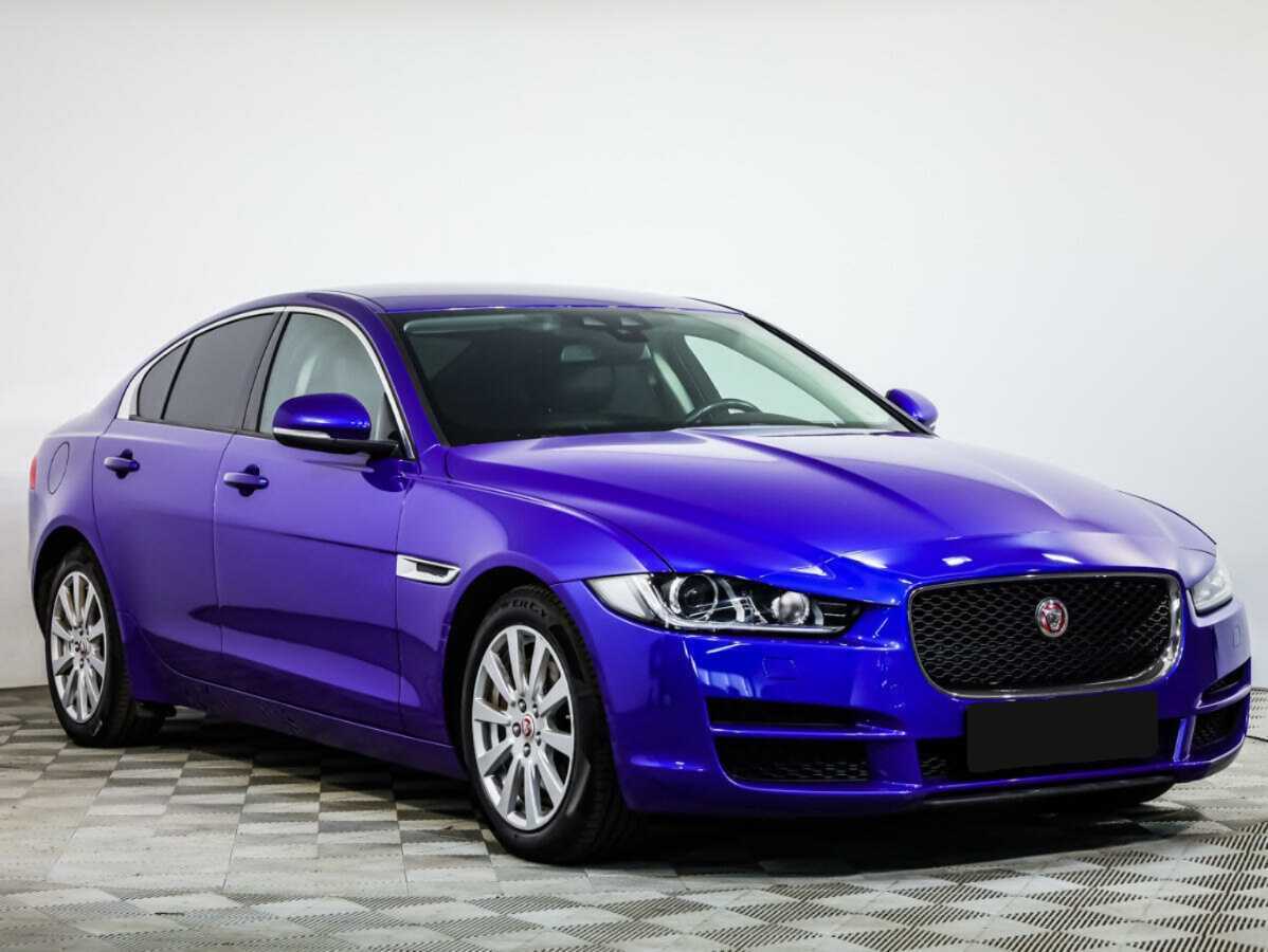Купить Jaguar XE с пробегом. Фото: #1