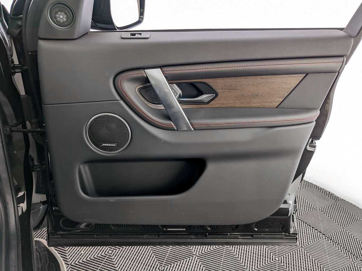 Купить Land Rover Discovery Sport с пробегом. Фото: #20