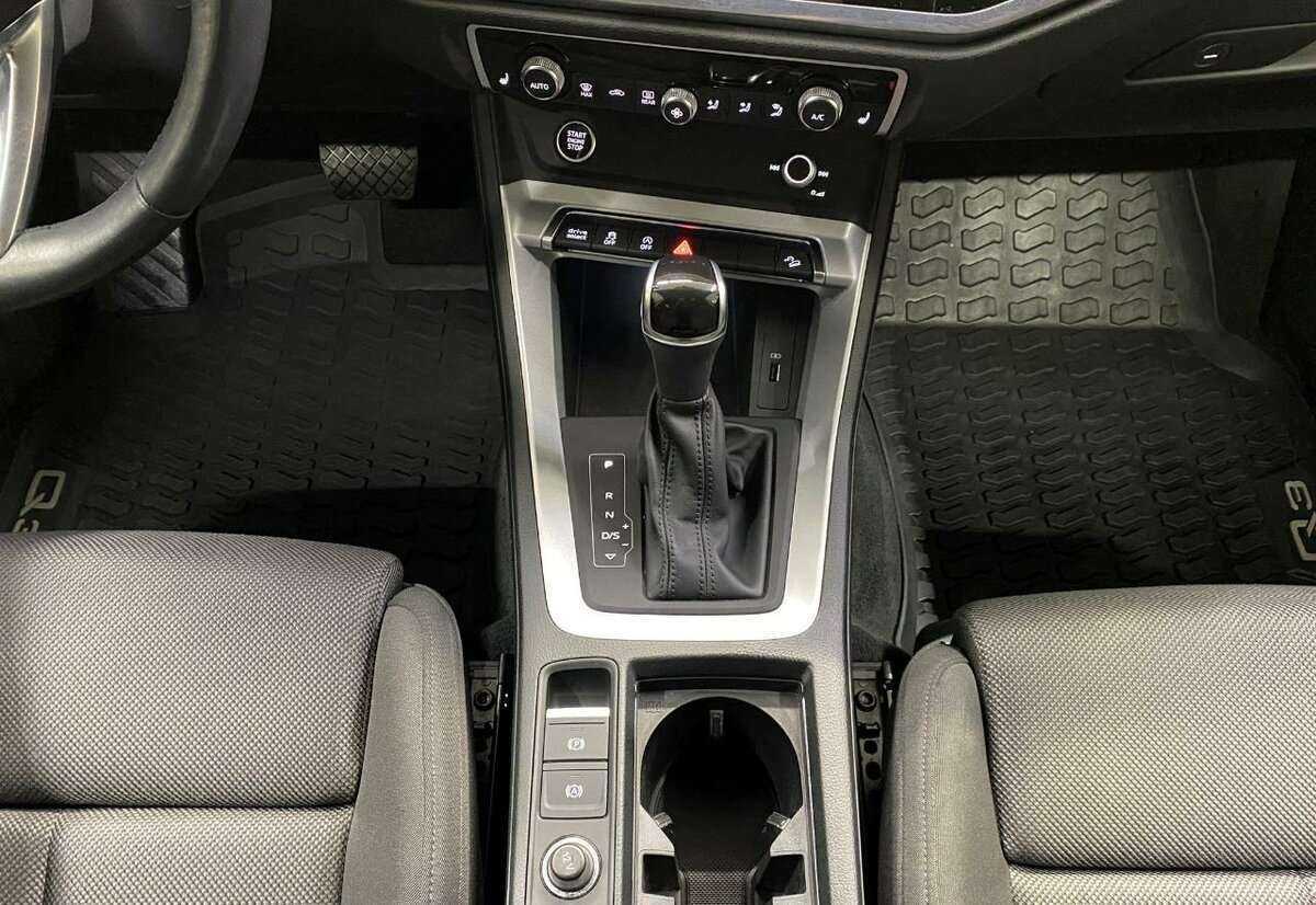 Купить Audi Q3 с пробегом. Фото: #12