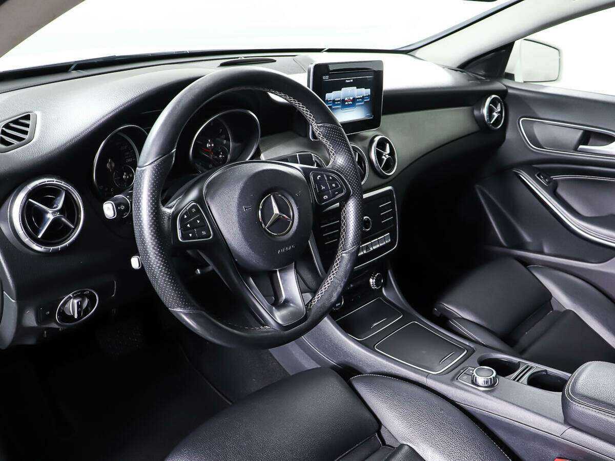 Купить Mercedes-Benz CLA с пробегом. Фото: #12