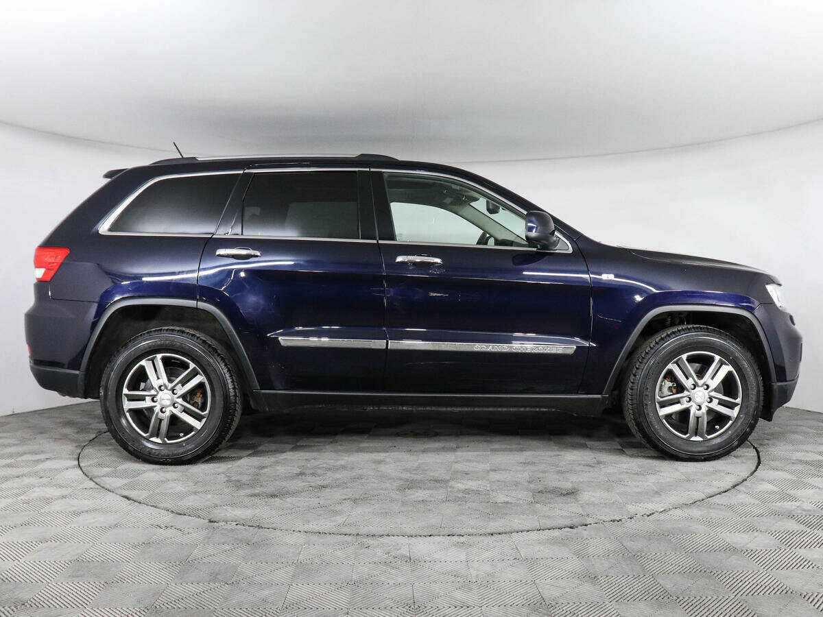 Купить Jeep Grand Cherokee с пробегом. Фото: #3