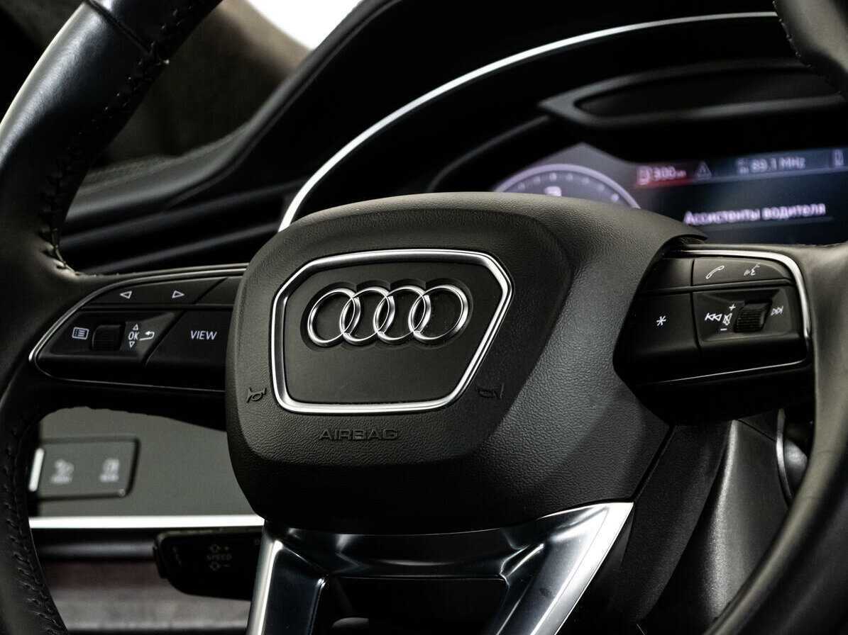 Купить Audi Q8 с пробегом. Фото: #10