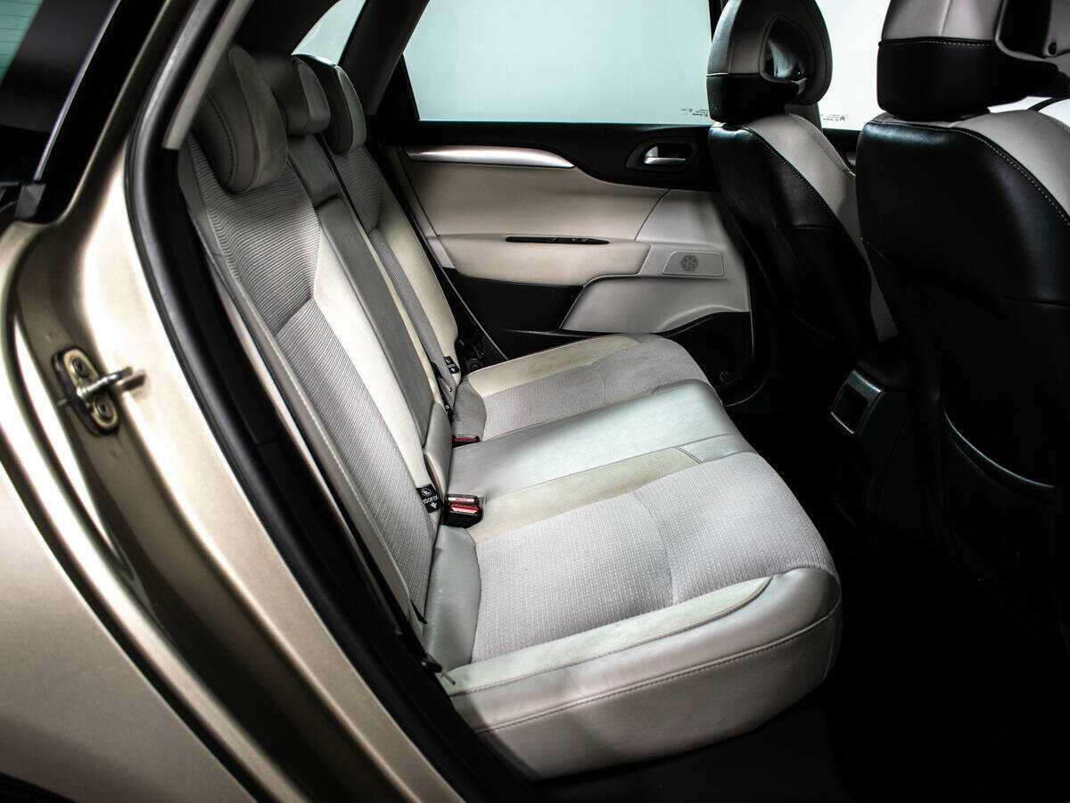 Купить Citroen C4 с пробегом. Фото: #9