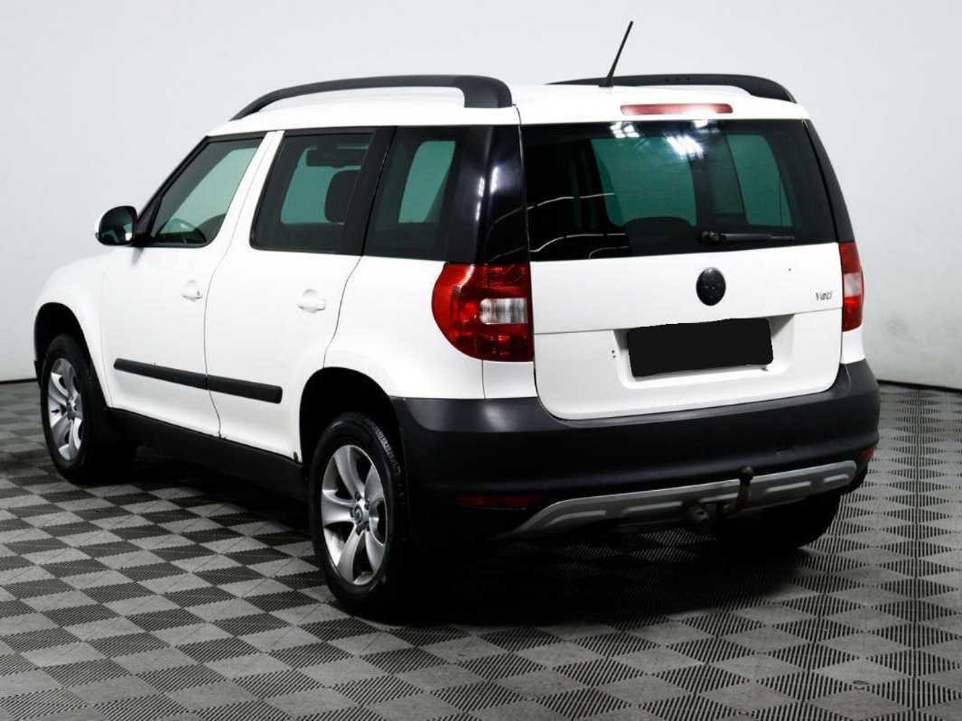 Купить Skoda Yeti с пробегом. Фото: #6