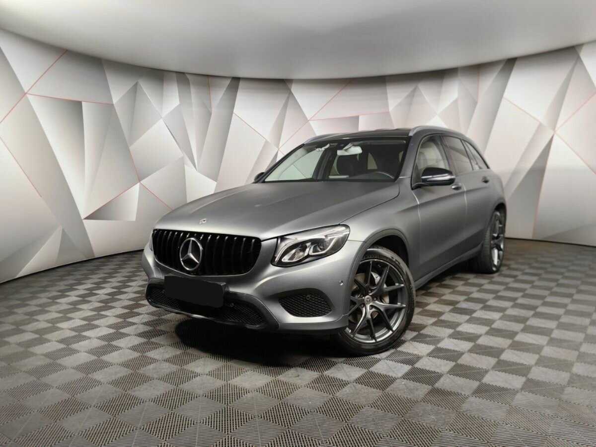 Купить Mercedes-Benz GLC с пробегом. Фото: #0