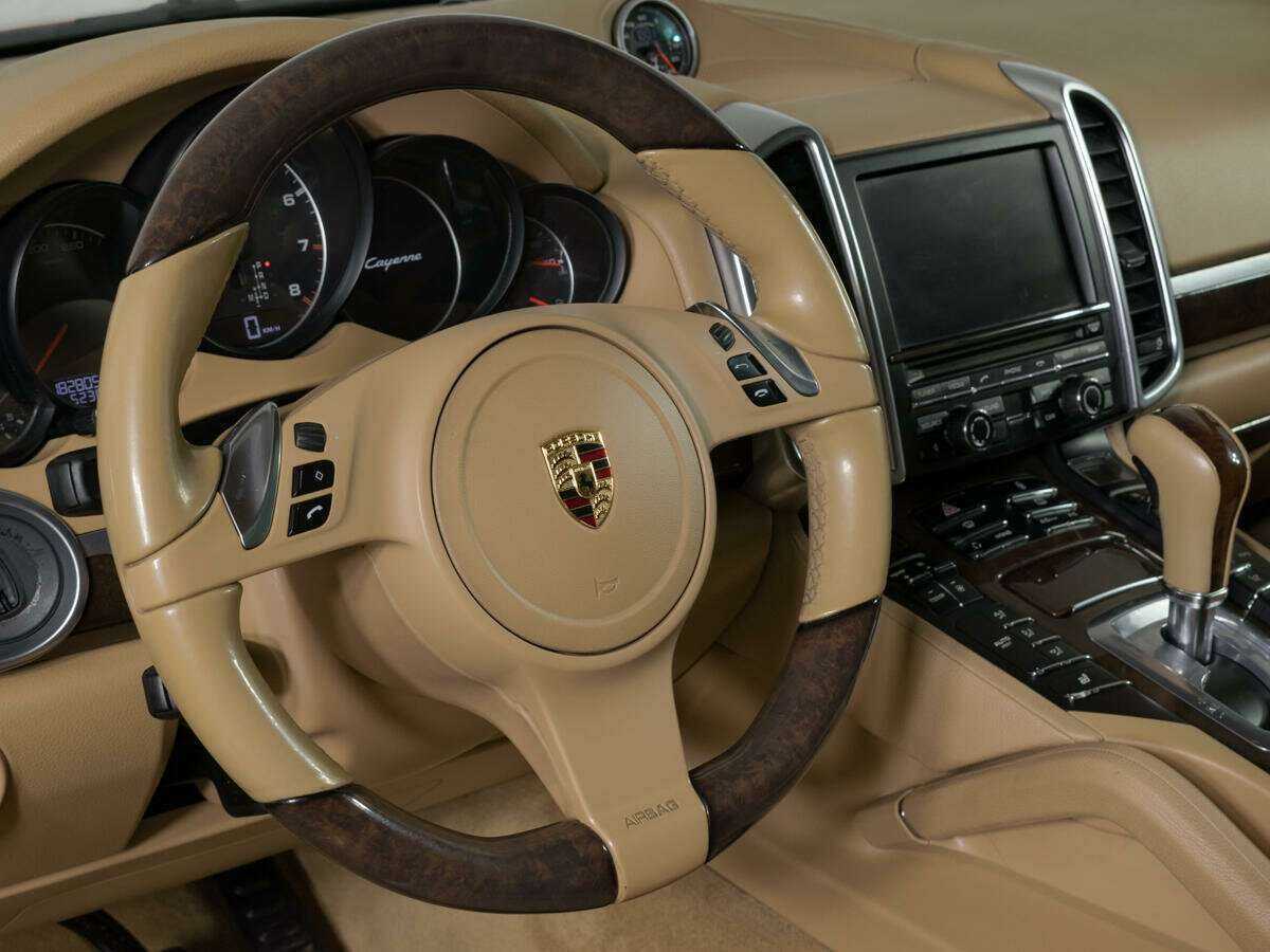 Купить Porsche Cayenne с пробегом. Фото: #16
