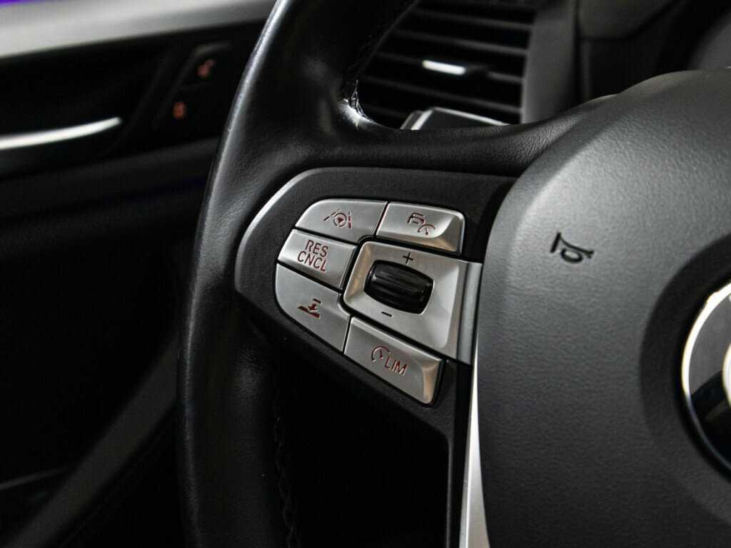 Купить BMW X3 с пробегом. Фото: #21