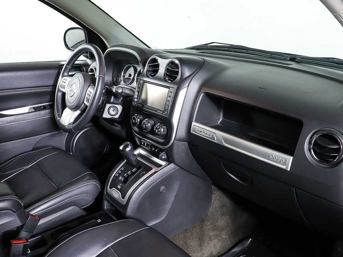 Купить Jeep Compass с пробегом. Фото: #10