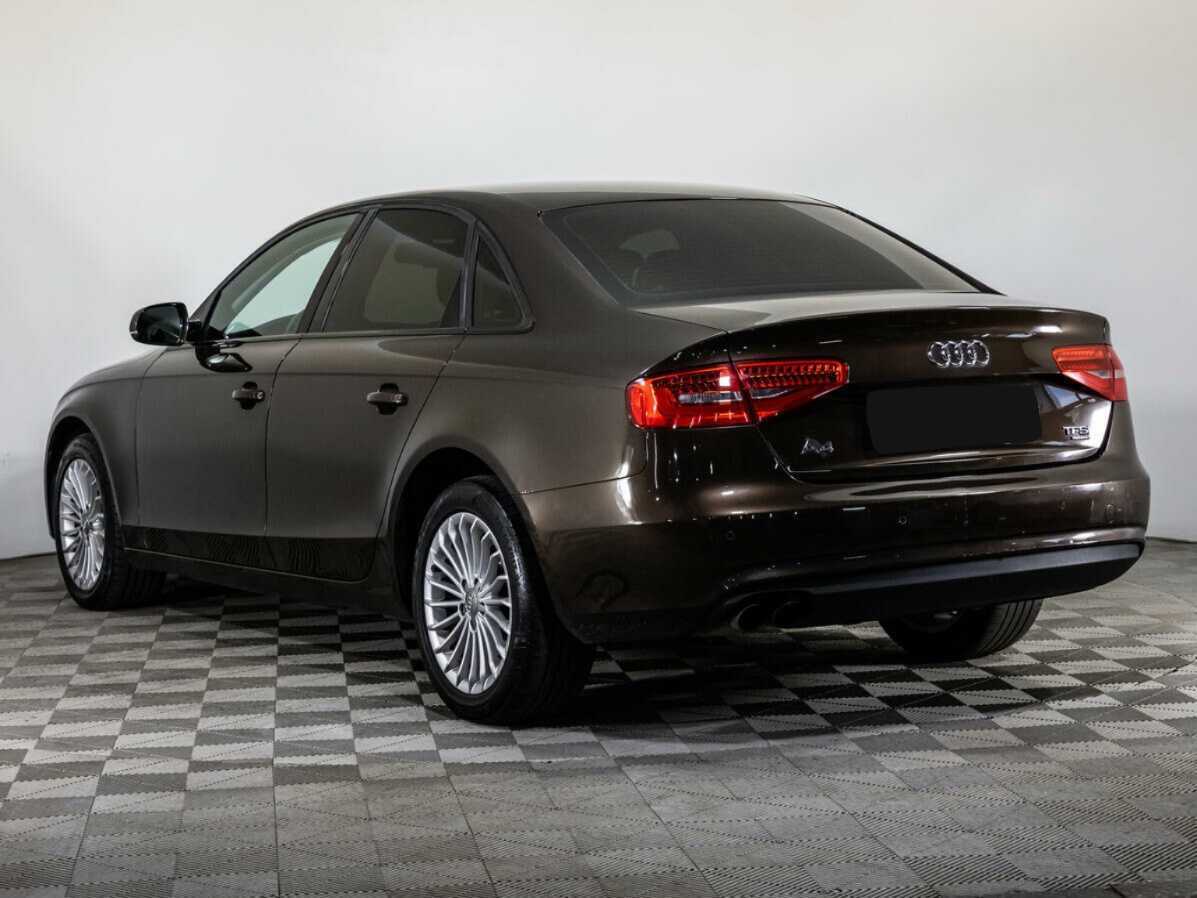 Купить Audi A4 с пробегом. Фото: #5
