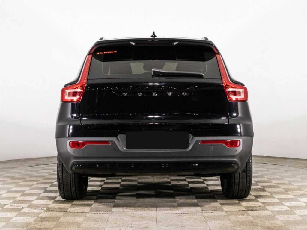 Купить Volvo XC40 с пробегом. Фото: #5